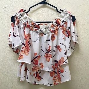 Leith Floral blouse in size small